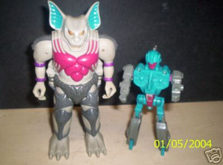 Illustration for article titled Vintage Transformers Kick New Transformers' Ass